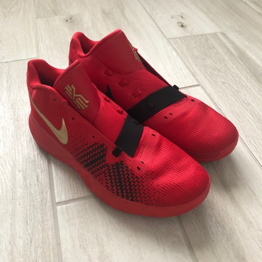 Nike Kyrie Irving Flytrap University Red Men's Basketball Sneakers Shoes Size 13
